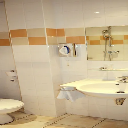 The Originals Artyster Ferrand 3*