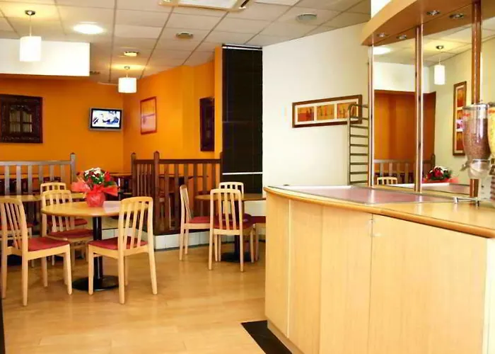 酒店 The Originals Artyster Ferrand