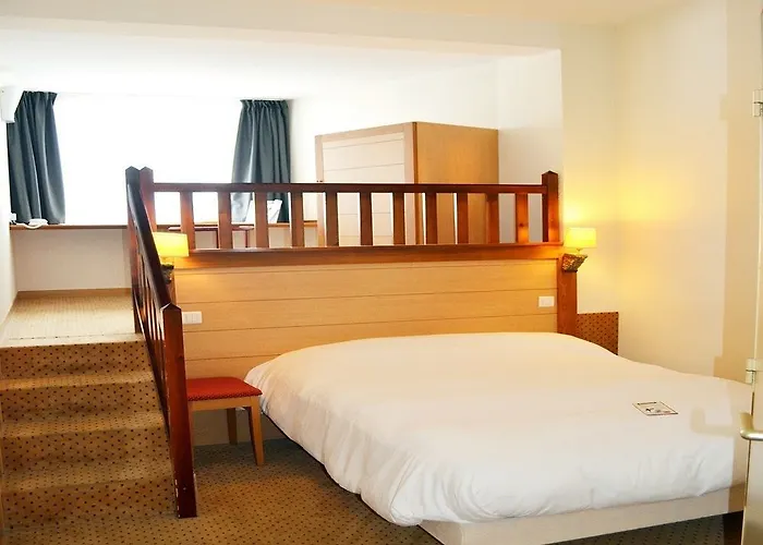 酒店 The Originals Artyster Ferrand 3*