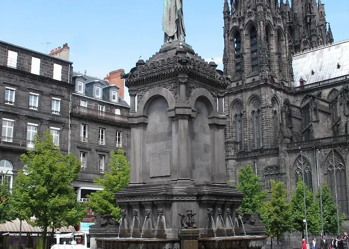 מלון The Originals Artyster Ferrand